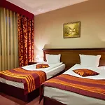 гранд янтра 4*