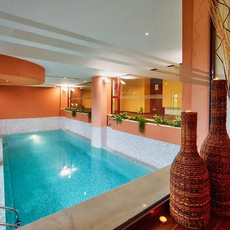 Yantra Grand Hotel