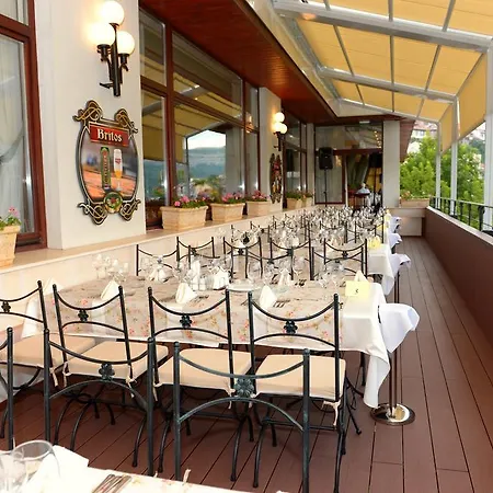 гранд янтра Хотел