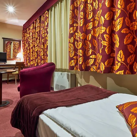 Хотел гранд янтра Велико Търново