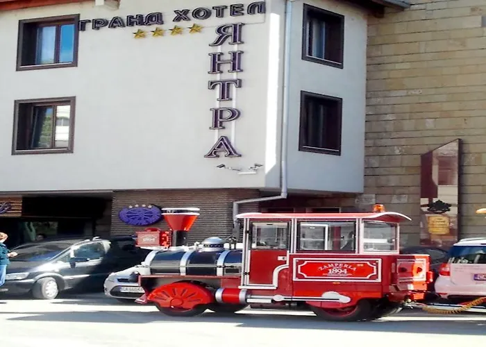 ホテル ヤントラ グランド