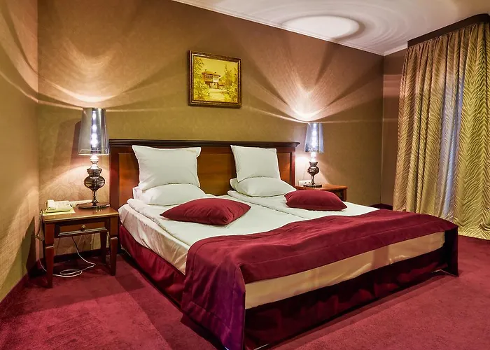 ホテル ヤントラ グランド