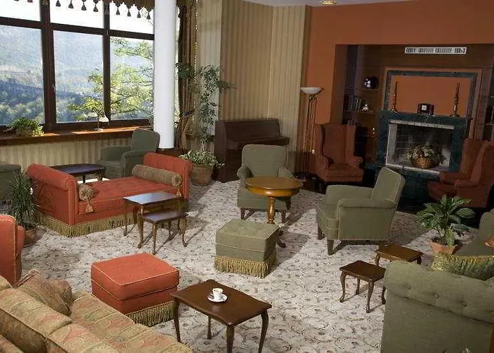 Hotel Yantra Grand 4*